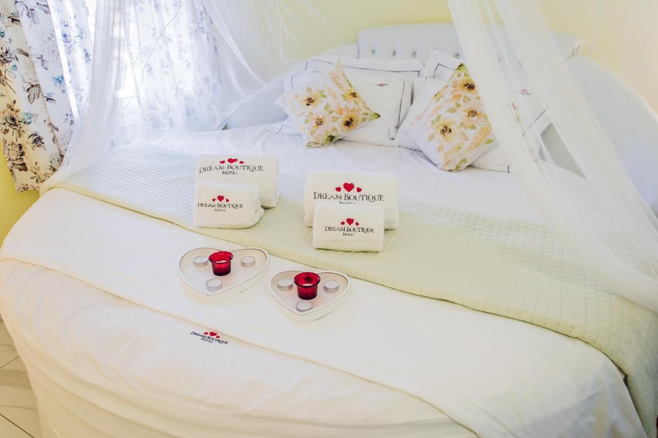 Dream Boutique Apartments Nikiti  Buitenkant foto