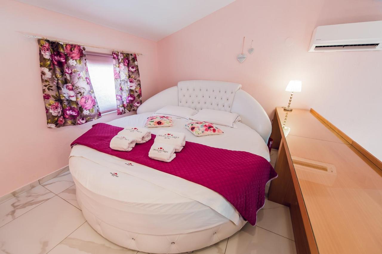 Dream Boutique Apartments Nikiti  Buitenkant foto